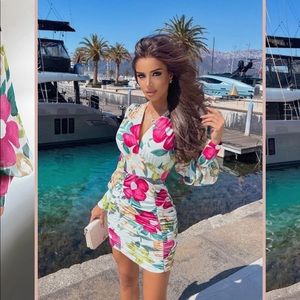 Mint floral balloon sleeve ruched dress